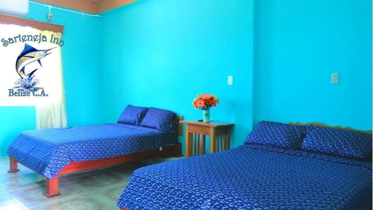 Sarteneja Inn Экстерьер фото